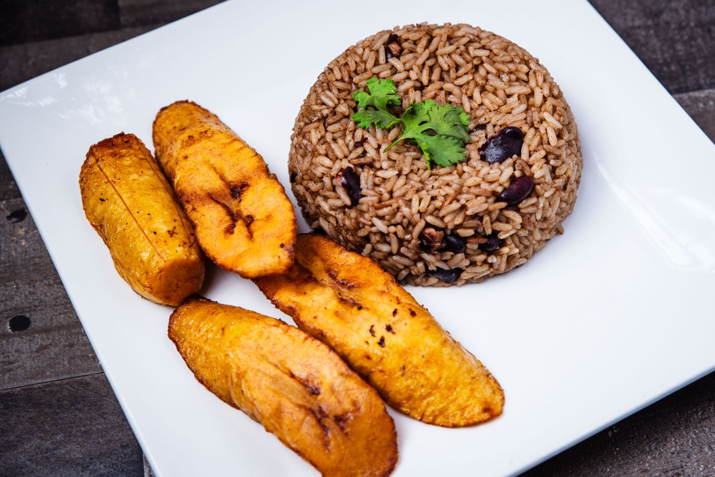 Rice and peas with fried sweet plantains